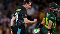 Black Caps v Pakistan result: Finn Allen and Adam Milne play key roles in second at T20 Seddon Park