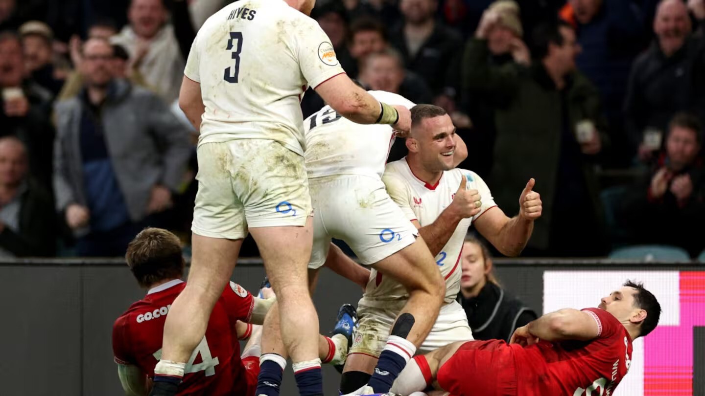 England thrash Wales, Italy stun Scotland