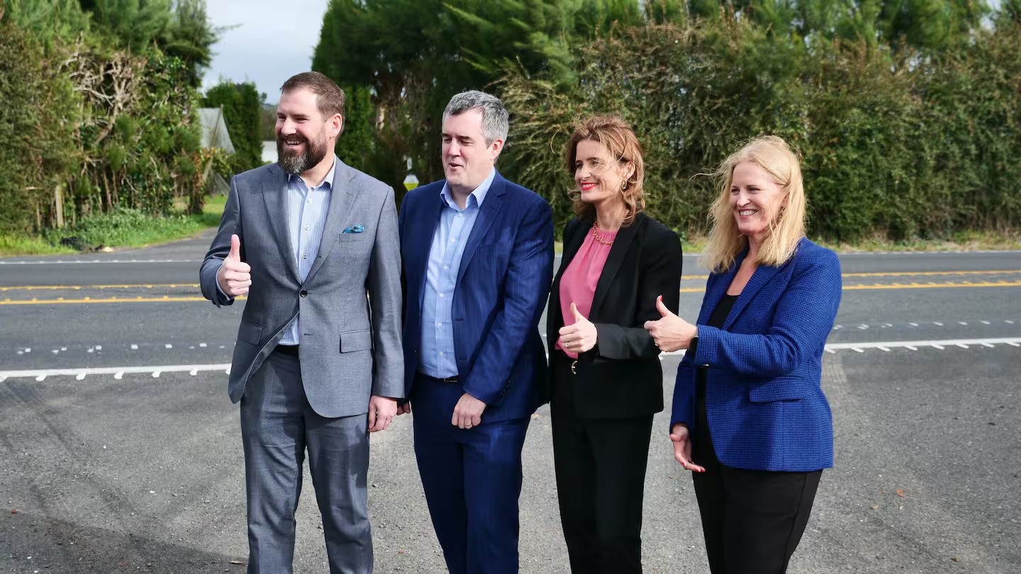 'The toots say it all': Ministers visit future Waikato Expressway extension