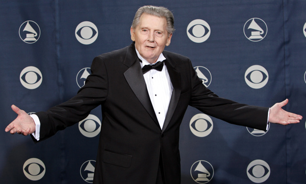 Jerry Lee Lewis poses for photographers at the 47th Annual Grammy Awards in 2005. Photo / AP