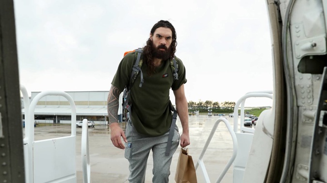 Steven Adams has been praised after a humbling act while in the Koro Lounge at Wellington Airport. Photo / Getty Images
