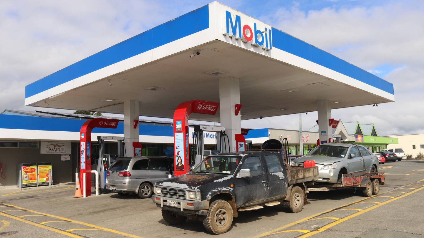 A man has been sentenced to home detention for stabbing a gang member on the forecourt of Kaikohe's Mobil service station in 2020. Photo / NZME