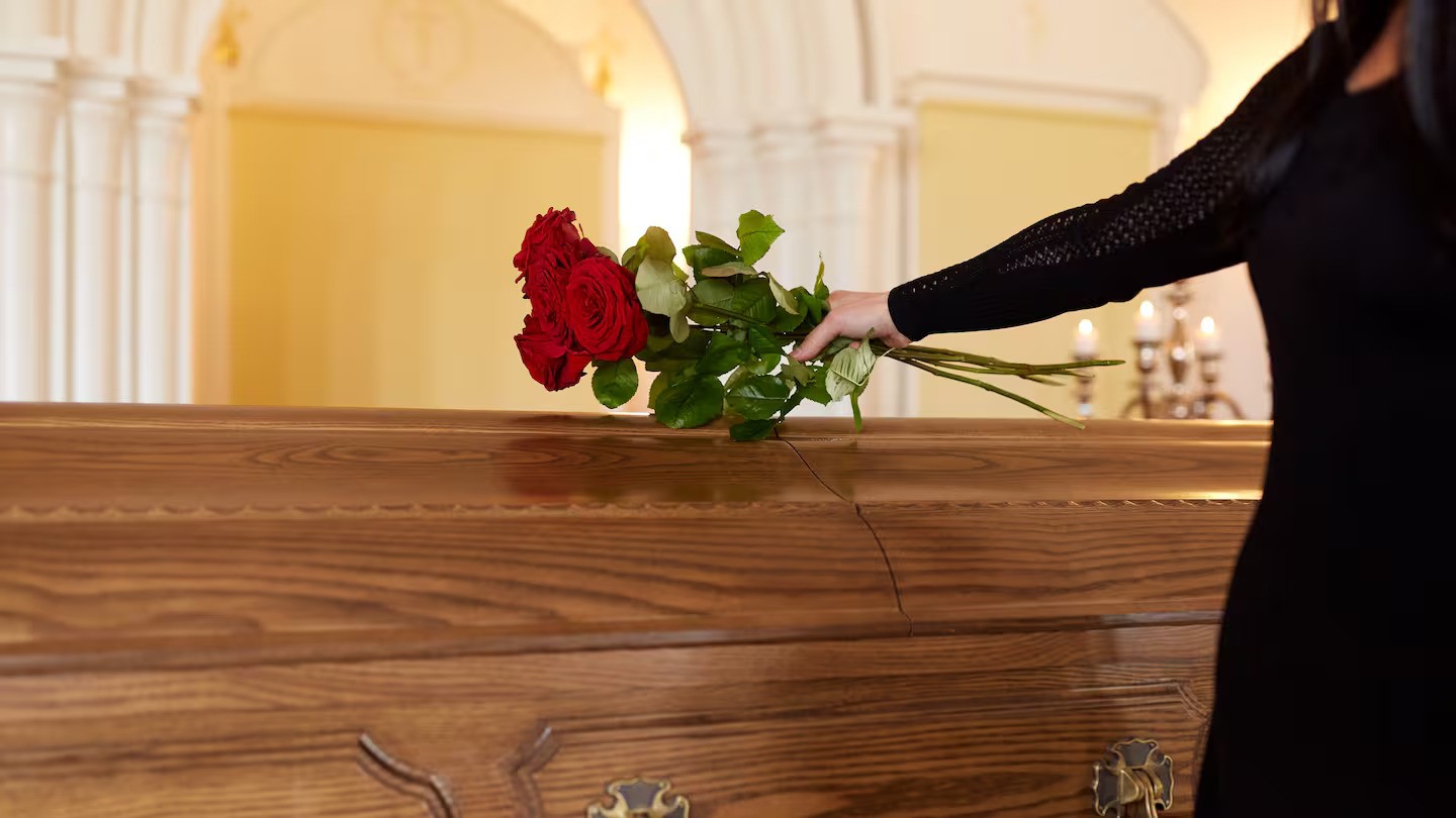 Thai temple staff find woman alive in coffin