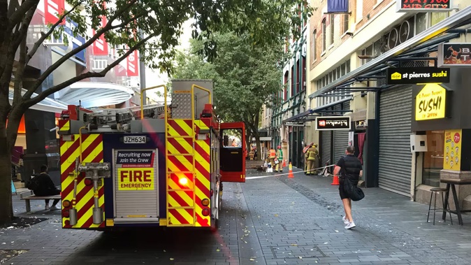 Auckland CBD’s Queen St was closed on May 23, 2024, after a reported gas leak and a small fire at 233 Queen St. Photo / John Weeks