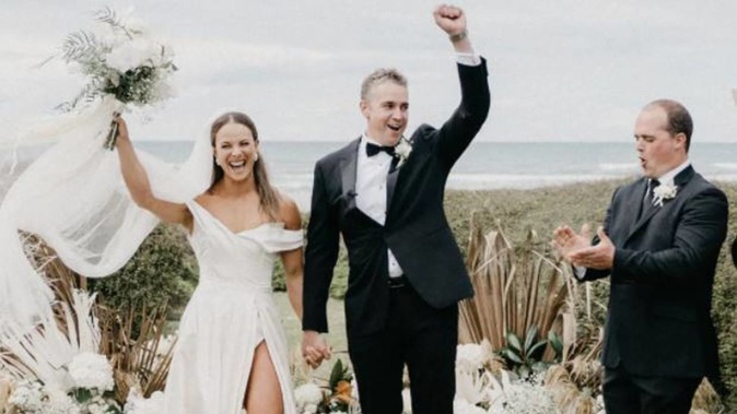 Dame Lisa Carrington has married her long-time partner Michael Buck.