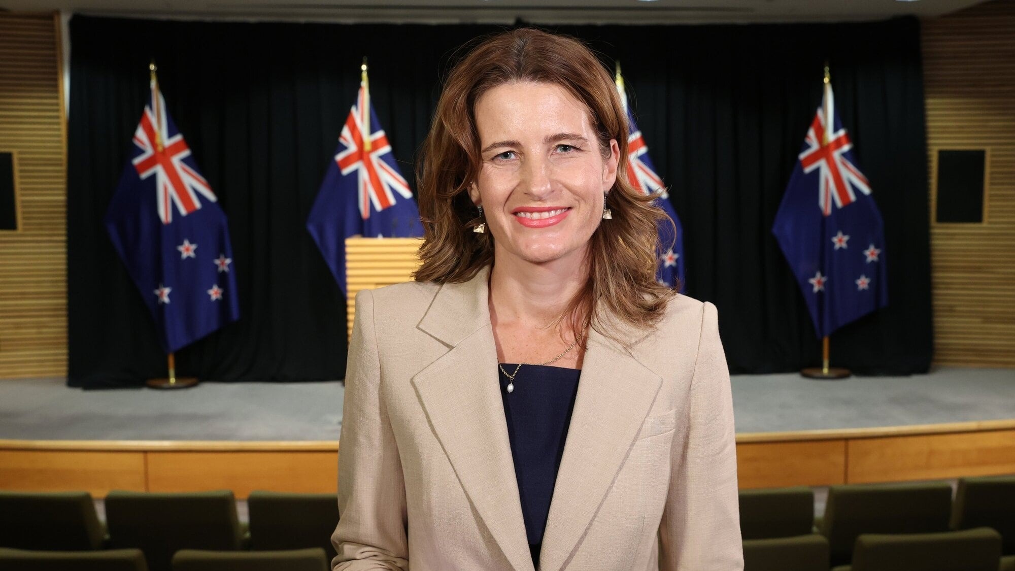 Government to hold 1pm press conference, provide update on Iran economic, fuel response