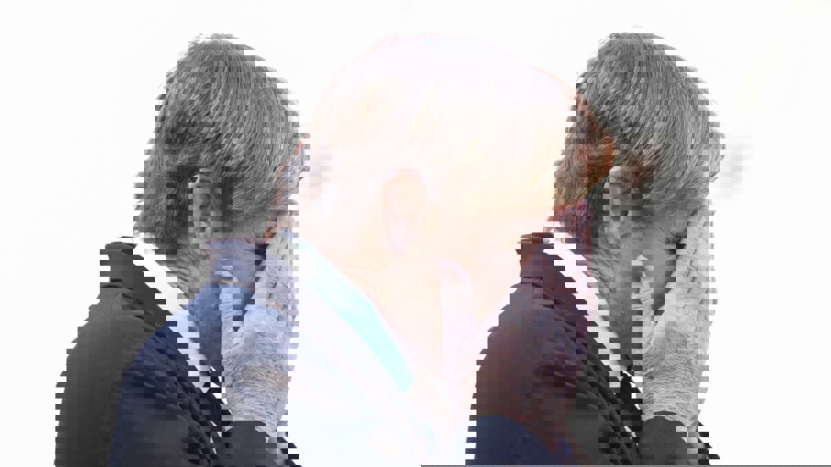 Mike Minute : I still have questions over Razor departure