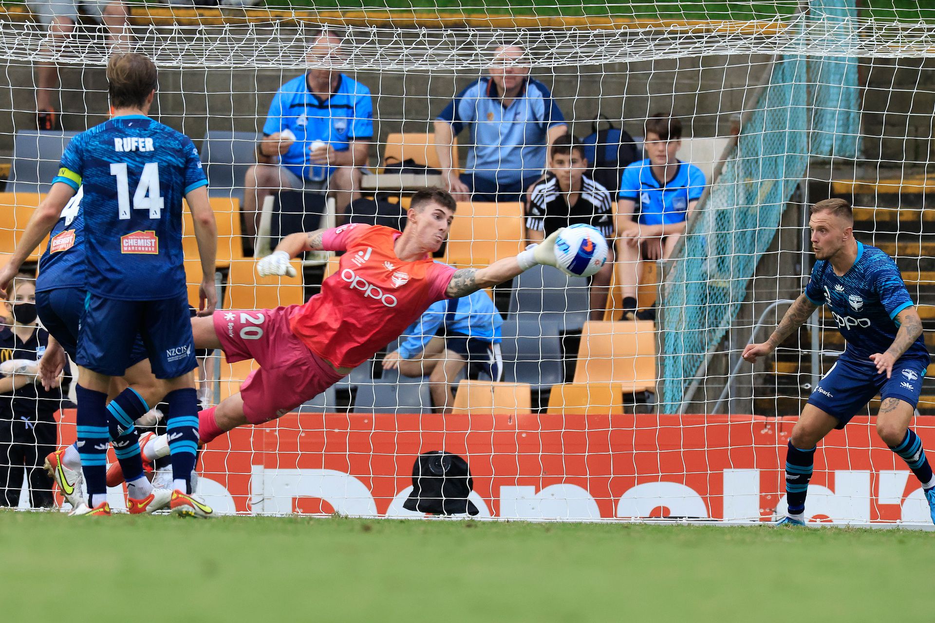 Former Wellington Phoenix goalkeeper Oli Sail signs on with Auckland FC