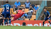 Former Wellington Phoenix goalkeeper Oli Sail signs on with Auckland FC