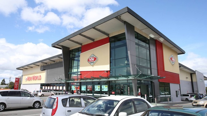 North and South Island New World supermarkets would come under a single nationwide Foodstuffs entity if the proposal goes ahead. Photo / John Borren