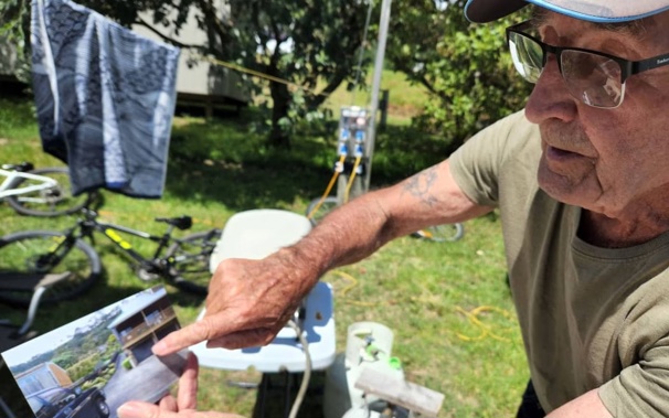 Carpenter Siegfried Walczak, 88, and his wife were evacuated from their home of 50 years the morning after the cyclone brought down a slip nearby. Photo / RNZ