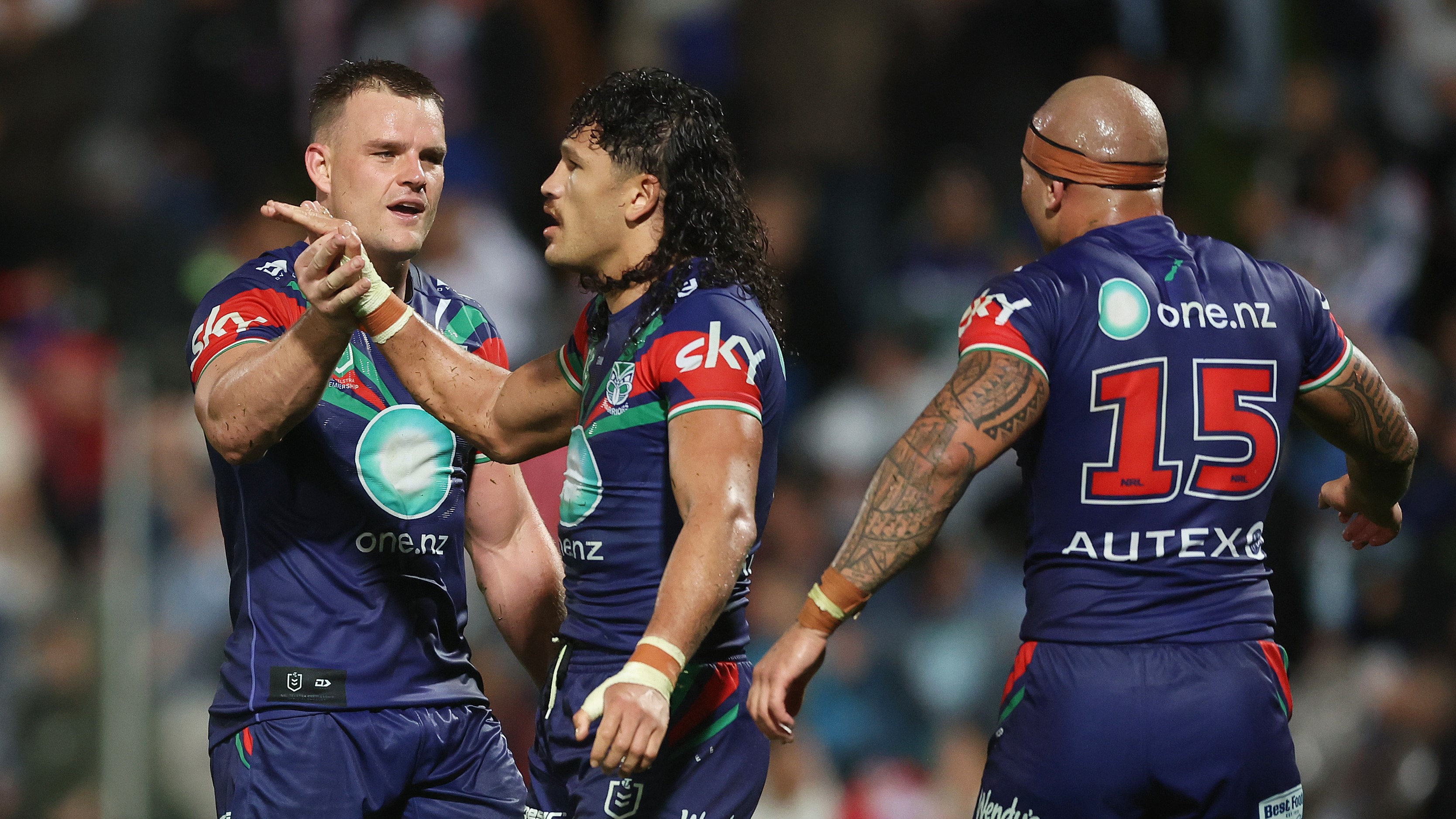 Can the Warriors maintain their winning streak against the table-topping Panthers?