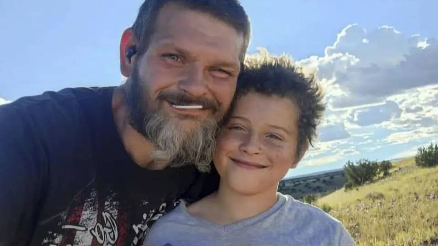 Richard Blodgett and his son, Jakob Blodgett. Jakob was placed in a foster home, where he developed complications from diabetes and died. Photo / AP