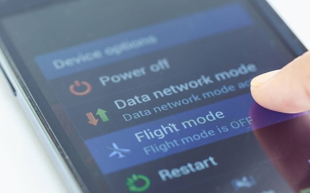 What is the point of 'flight mode'? Here's why airlines make the request