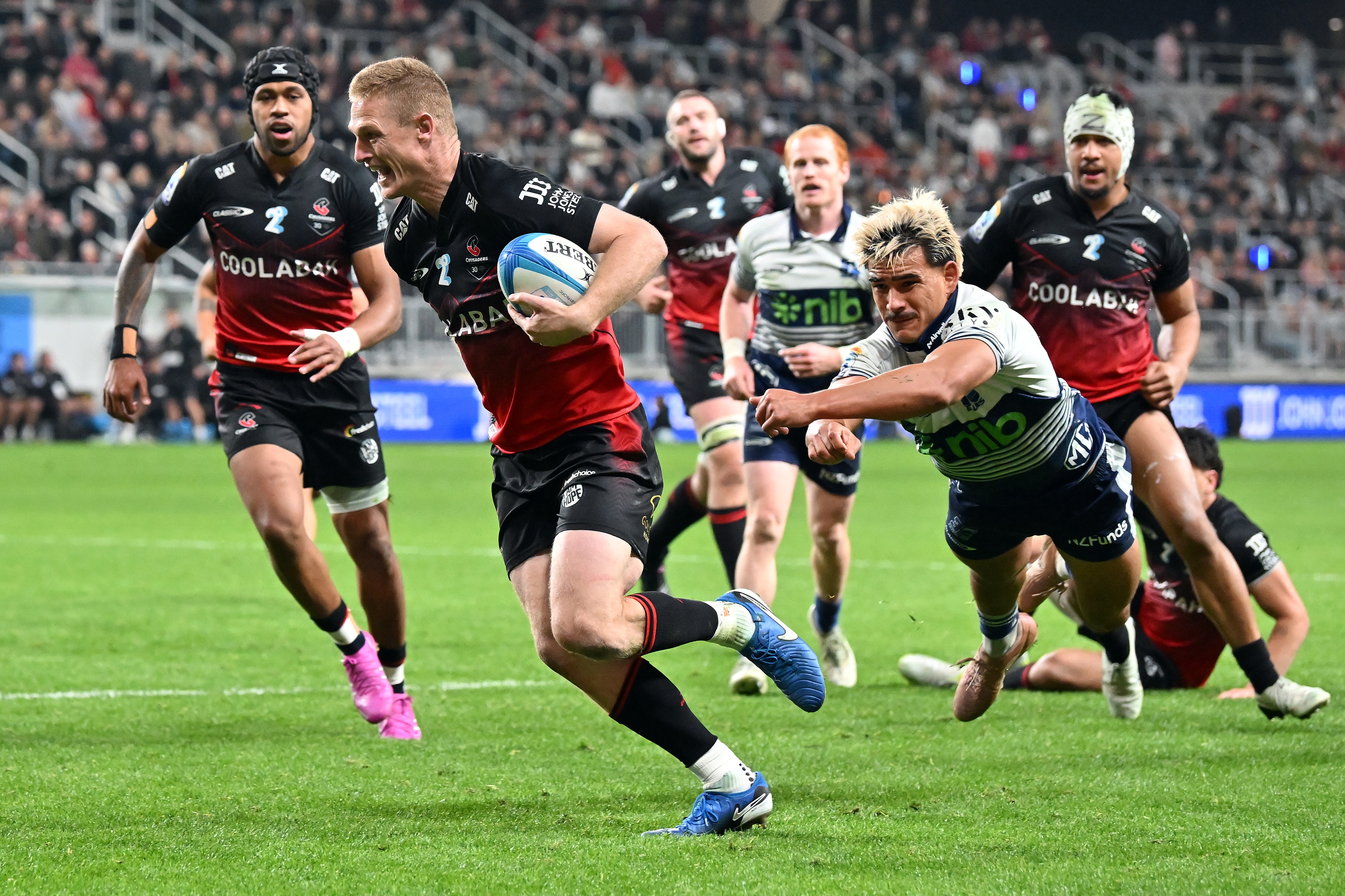 Super Rugby semi-finals: What can fans expect ahead of next weekend? 