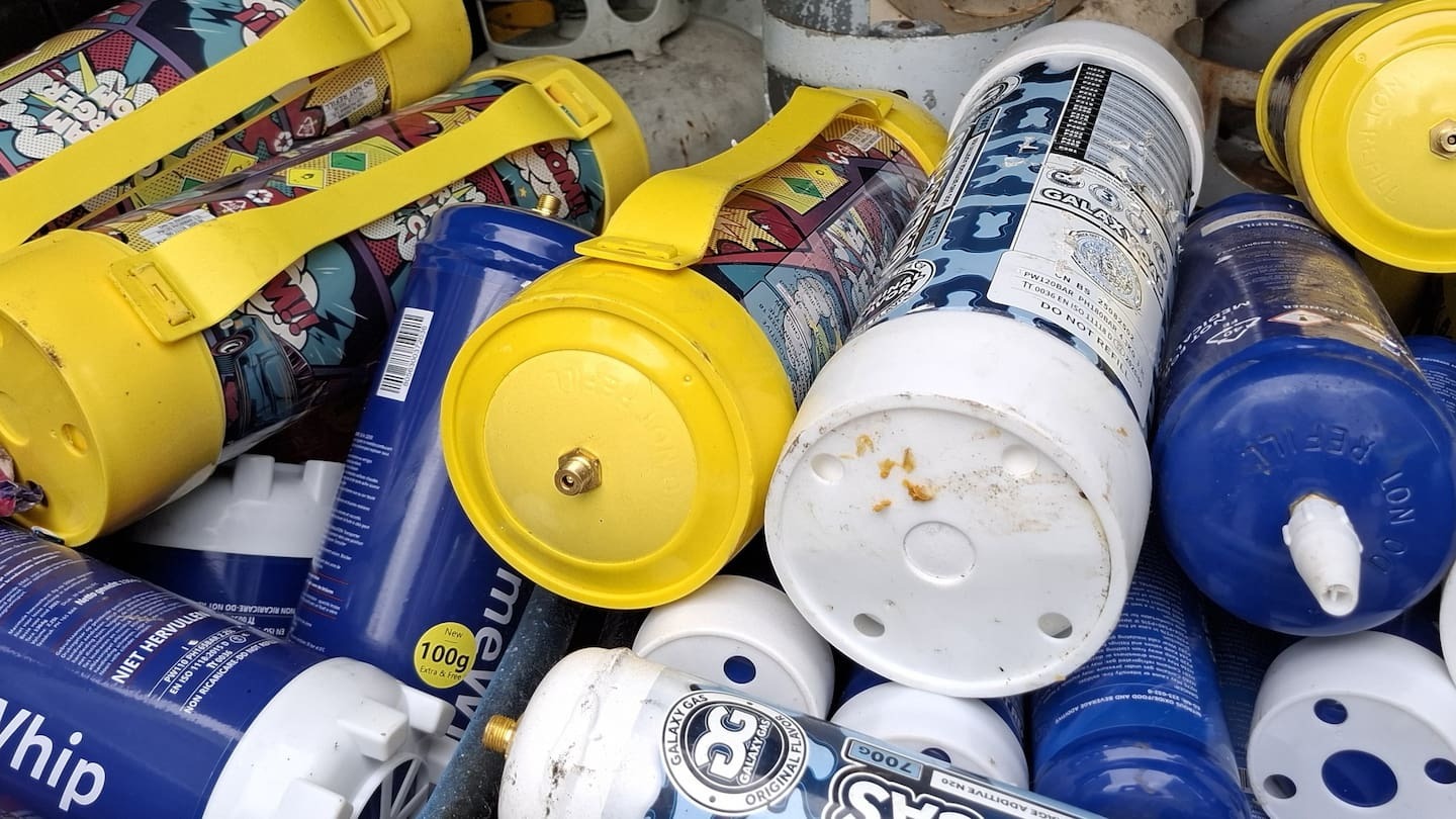 Two people in ED with nerve damage from nang abuse amid Hawke's Bay ‘epidemic’