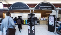 Migration slump deepens as record numbers of Kiwis head overseas
