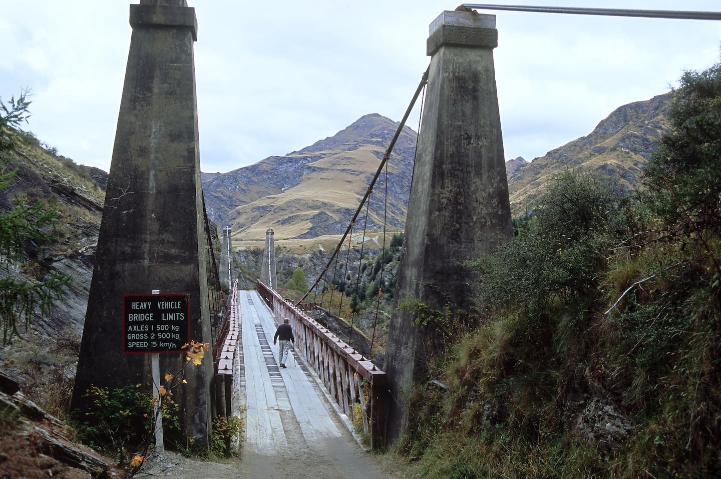 Popular Queenstown tourist bridge closed indefinitely after serious structural failures found