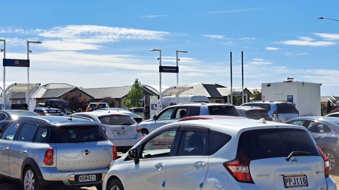 Gull petrol dropped prices to $2.14 a litre at its Wigram branch on Friday. Photo / NZME
