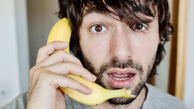 The total number of complaints has eased, but the Telecommunications Dispute Resolution service says it's still too high. Photo / Getty Images