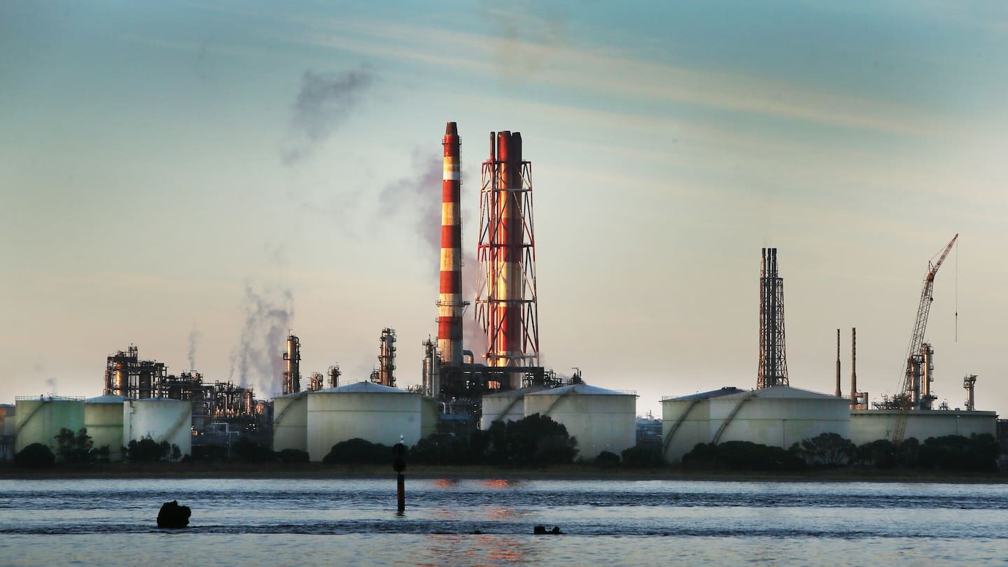 Supreme Court finds Government must consider climate change when offering o