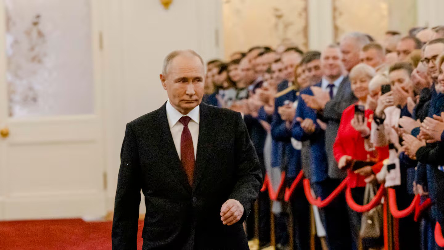 'Real consequences': Peters widens sanctions on Russia backers and payment lifeline