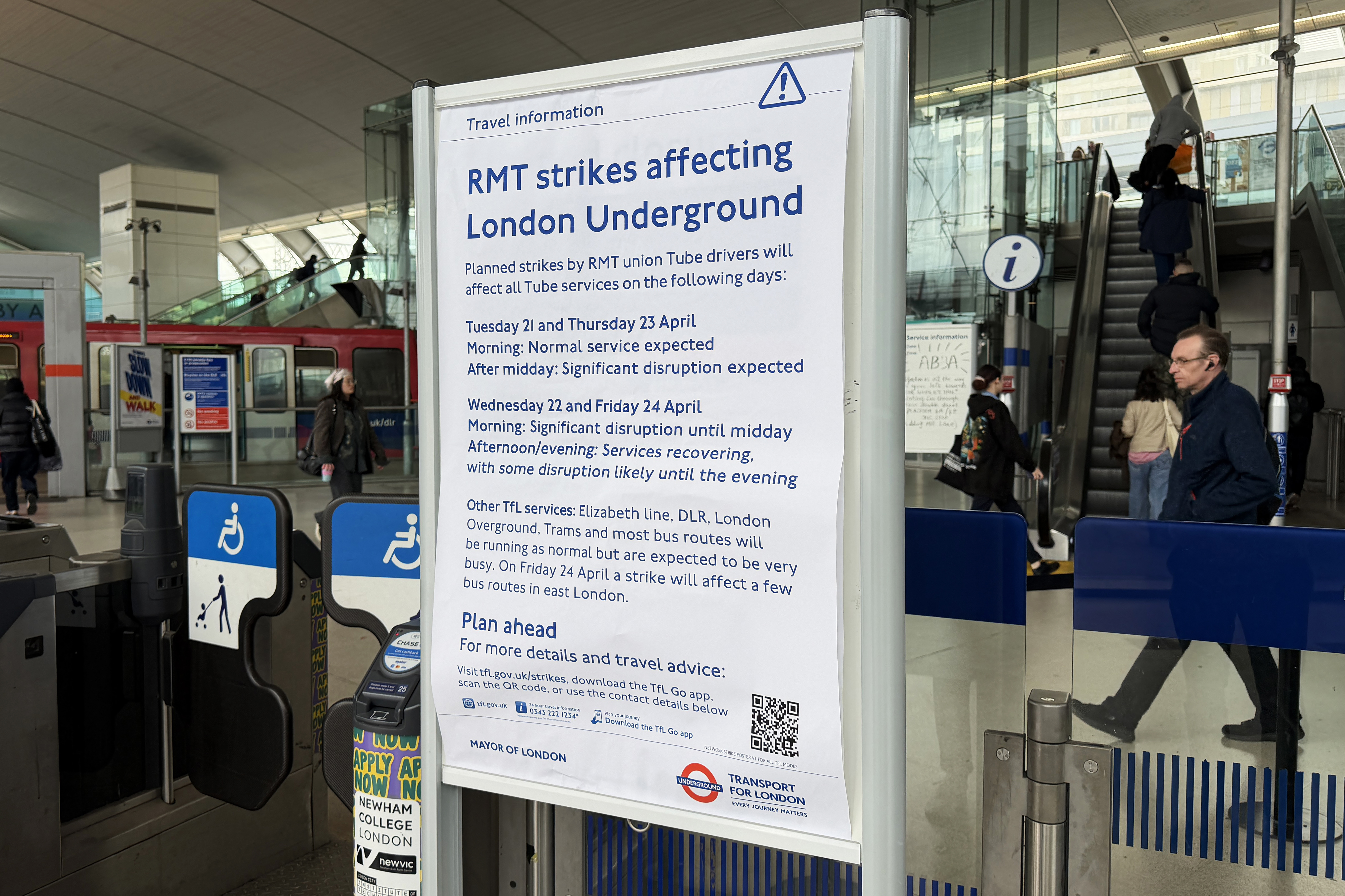 London commuters set to be impacted by incoming Tube strikes - report 