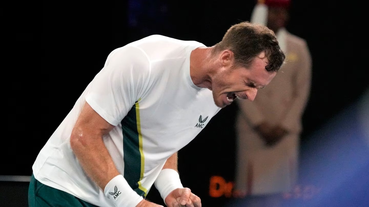 Andy Murray reacts after defeating Matteo Berrettini. Photo / AP