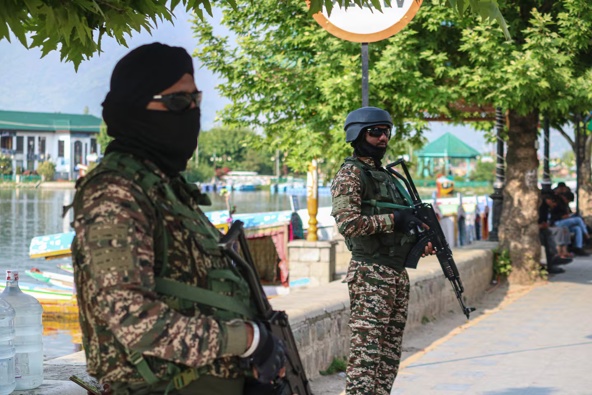 Indian paramilitary soldiers guard along the banks of Dal Lake in Srinagar, Jammu and Kashmir, as tensions between India and Pakistan escalated after the Pahalgam terror attack that killed 26 tourists. Photo / Getty Images