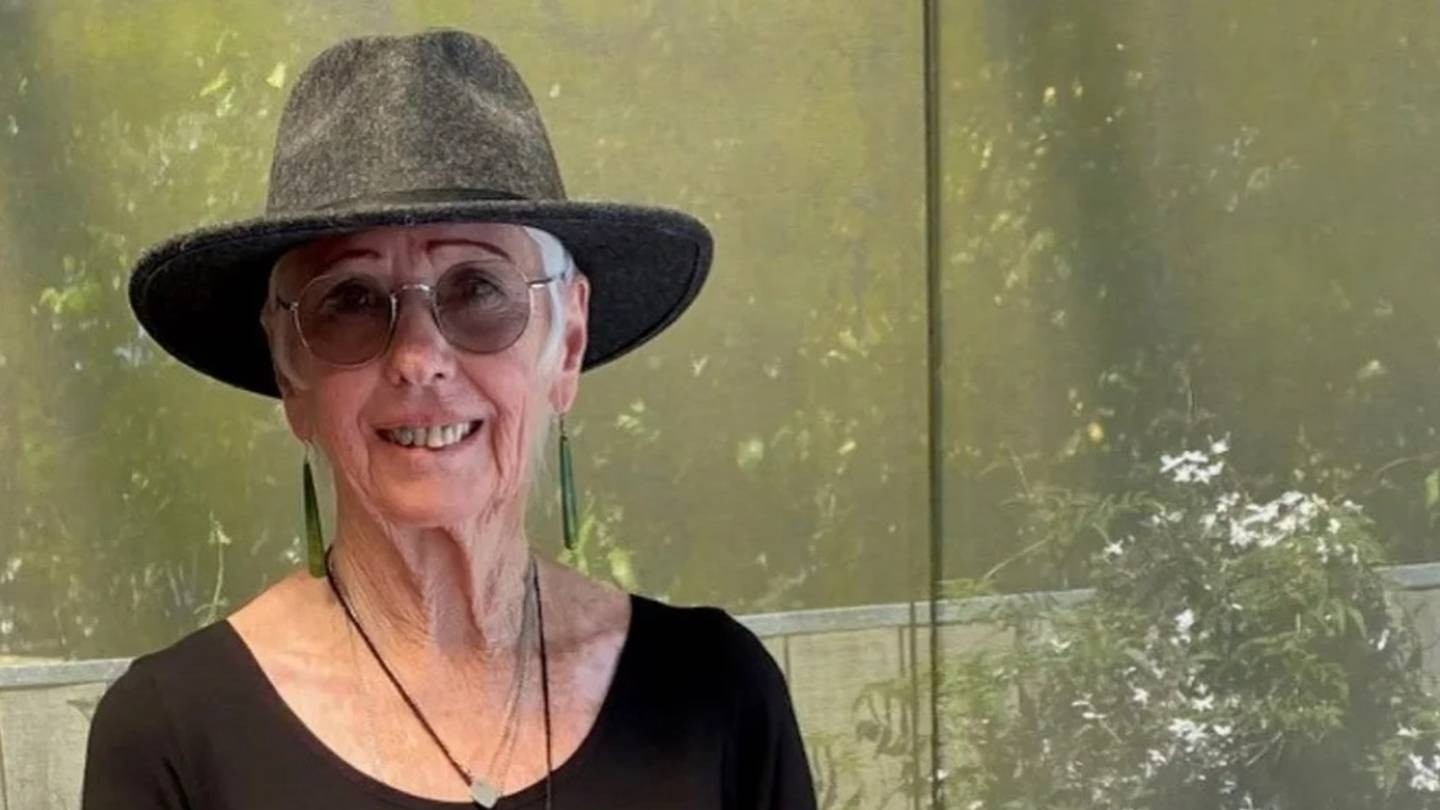 Wendy Ure who has Type 1 diabetes says her plea for her sensitive medical equipment to bypass the Auckland Airport's scanning machines was met with derision.