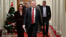 Hipkins digs into Luxon's 100-day plan, claims it won't take the country forward