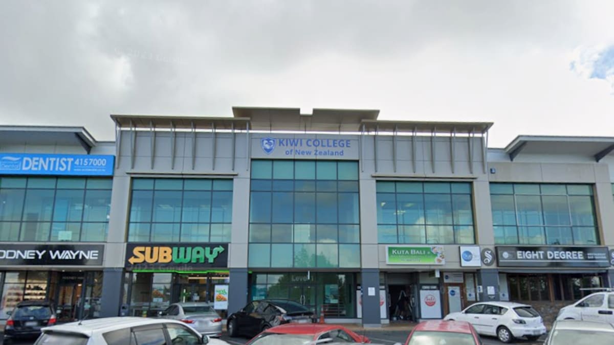 Auckland educational facility evacuated after bomb threat