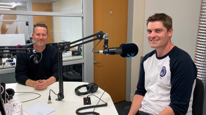 Umbrella Wellbeing CEO Dougal Sutherland and Hnry CEO James Fuller. Image / Newstalk ZB