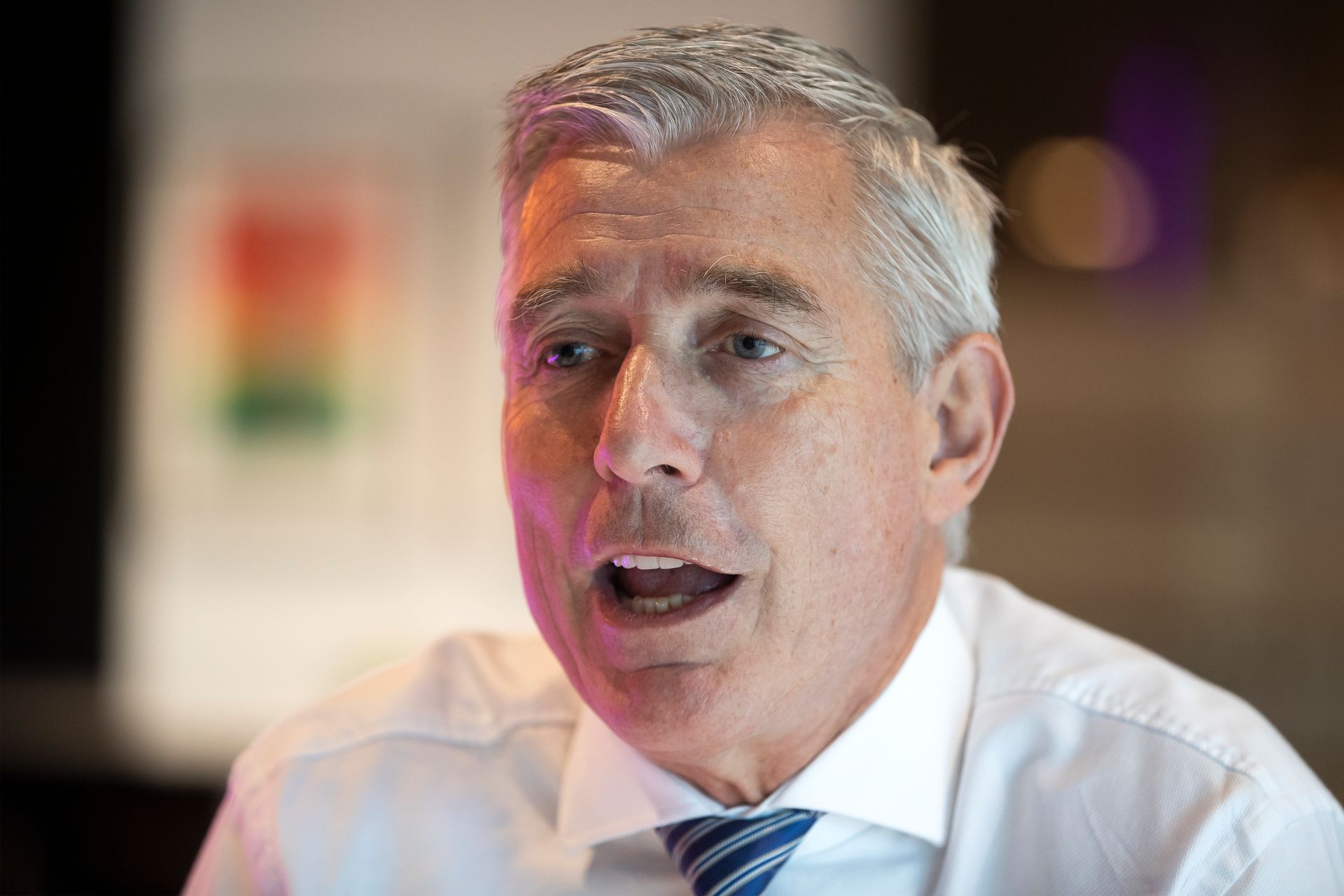 Air NZ CEO Greg Foran joins Kerre Woodham in studio