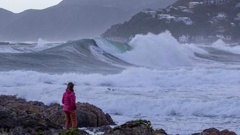 Huge waves seen in Wellington. (Photo / NZH)