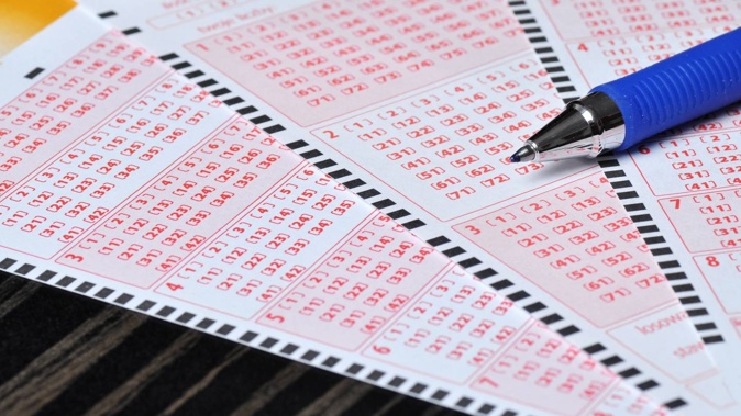 A huge lotto win has torn one Australian family apart and ended in a bitter court dispute. Photo / 123rf