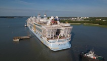 The world’s largest cruise ship Icon of the Seas has 20 decks, 7 pools and covers 4 city blocks