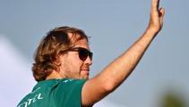 'Absolute legend': Tributes flow as F1 superstar announces retirement