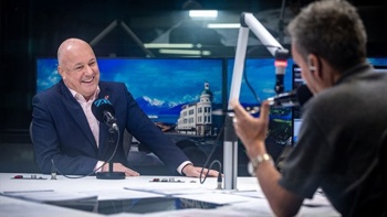 'Trying to gaslight NZ': Prime Minister says Chris Hipkins should be accountable, attend inquiry