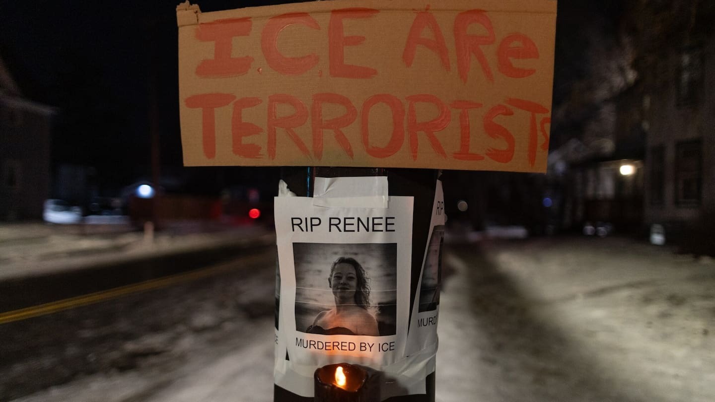 Cellphone video shows Renee Good talking to ICE officer before shots fired