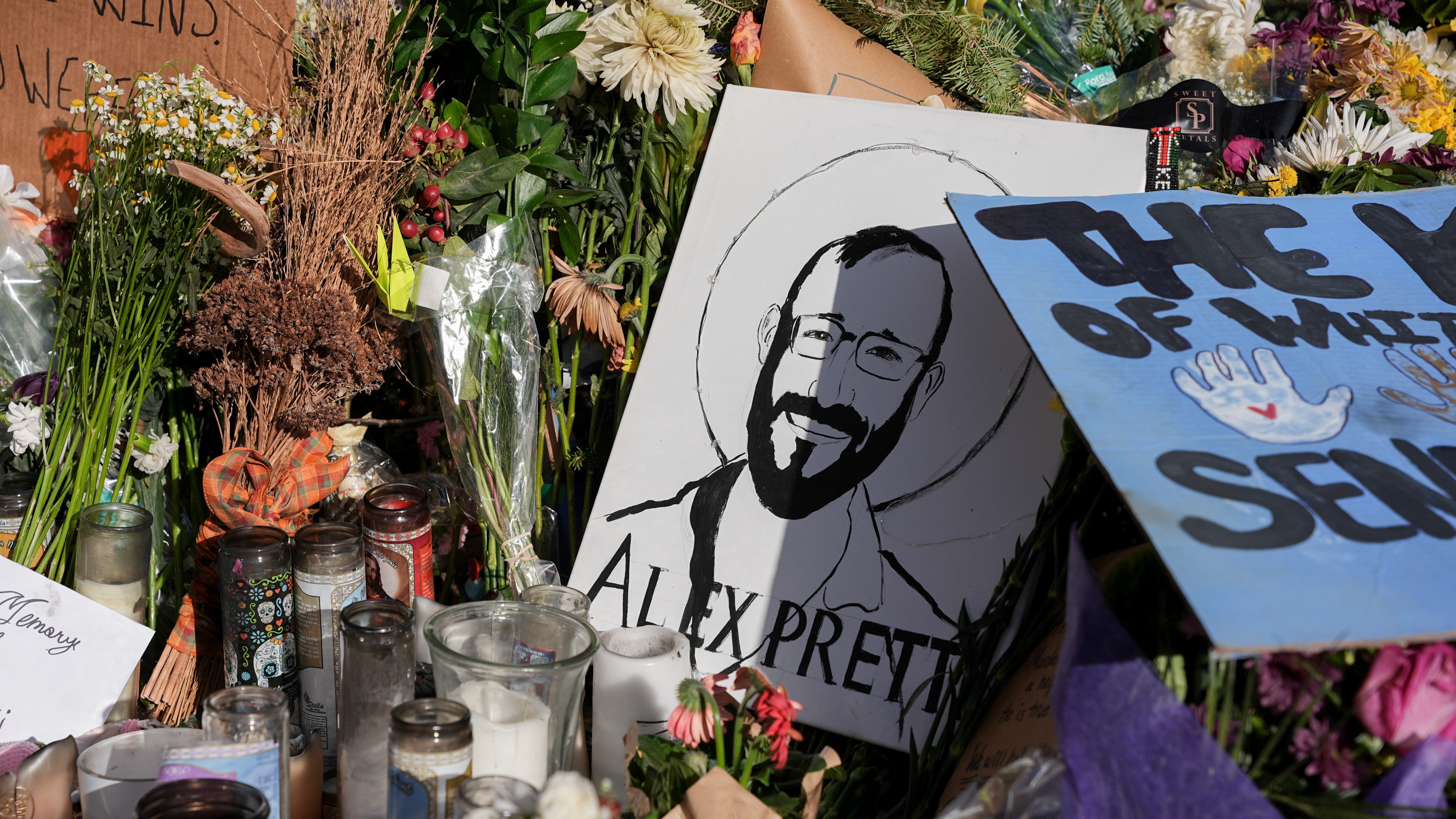 Trump administration set to review footage of second Minneapolis shooting 