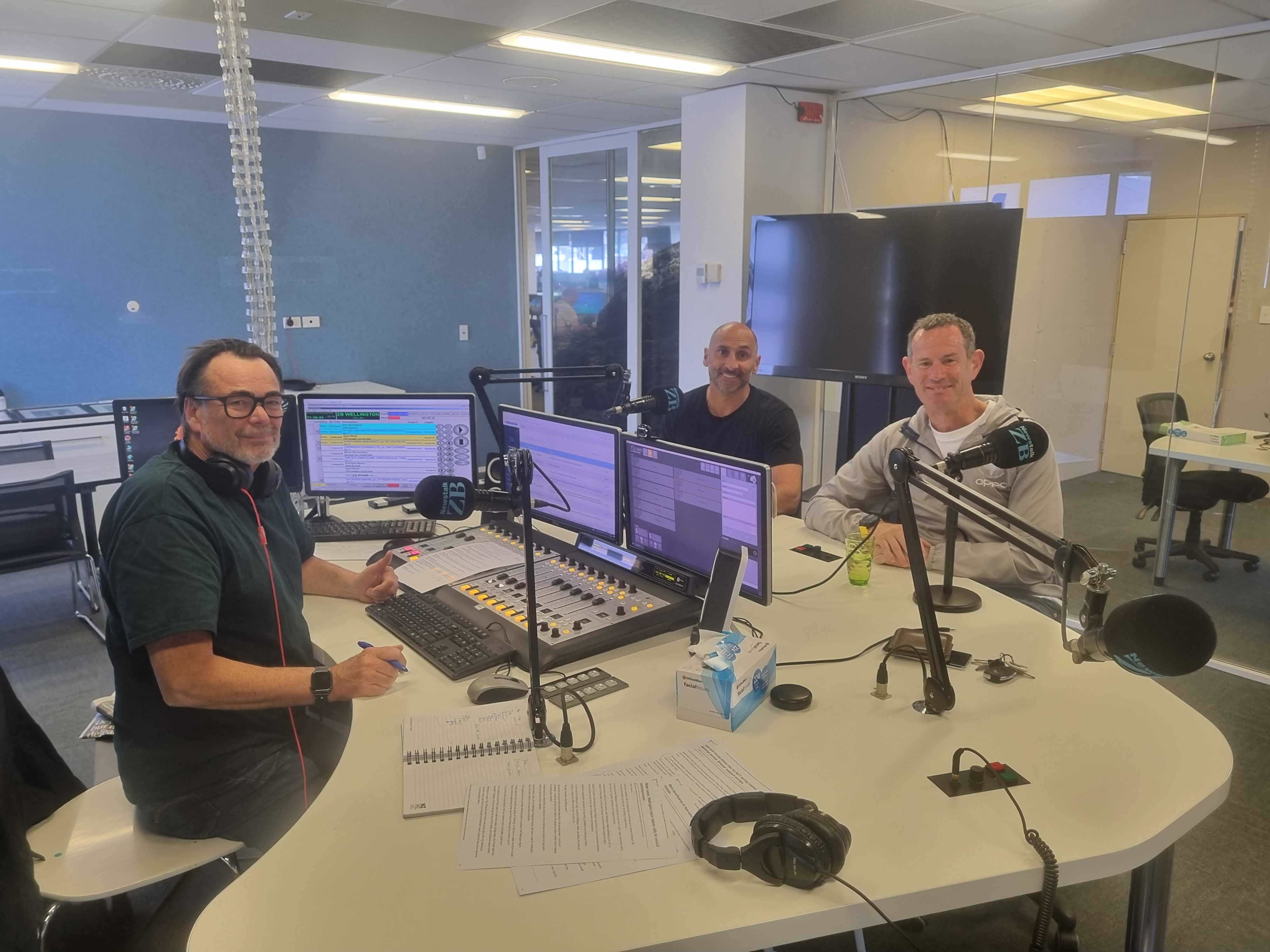 Nick Mills in studio with panellists Raf de Gregorio and David Dome.