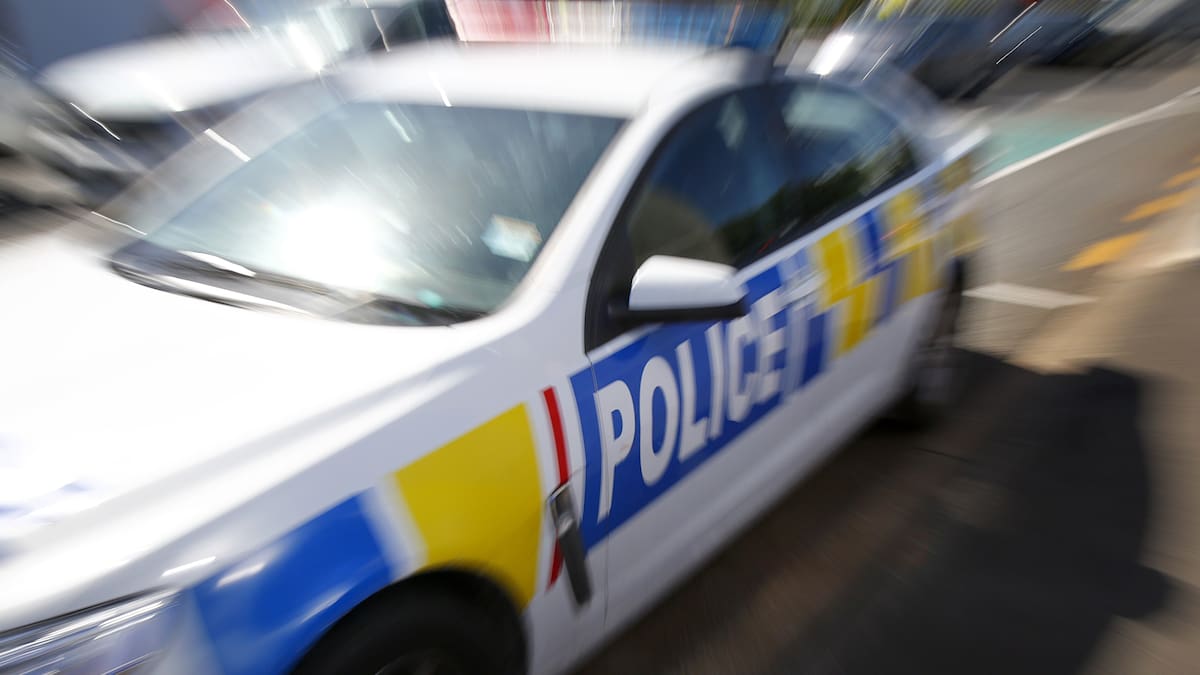 Four youths arrested after stolen Nissan used in Dunedin petrol drive-offs