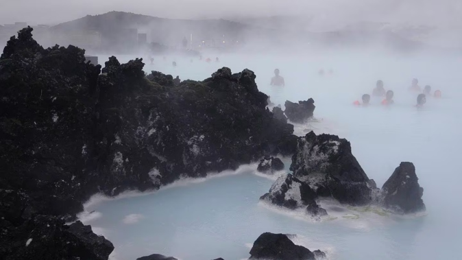 The geothermal spa Blue Lagoon has temporarily closed after a series of earthquakes put Iceland's southwestern corner on volcanic alert and reached a state of panic on Thursday when a 5.0-magnitude earthquake occurred just after midnight. Photo / AP