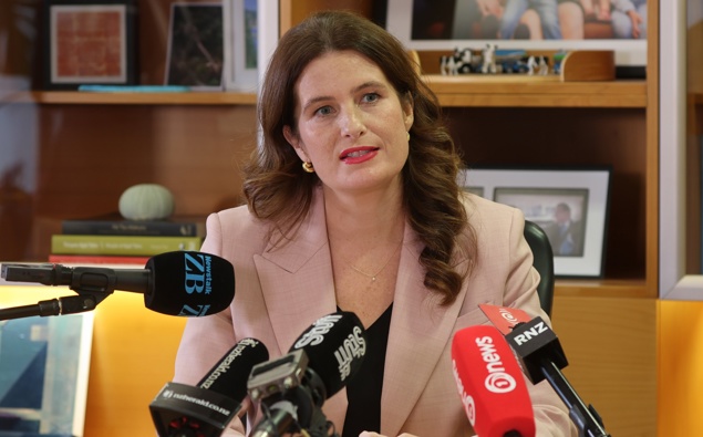 SA Economy on Solid Ground: Minister Confident in Recovery Despite Inflation Concerns