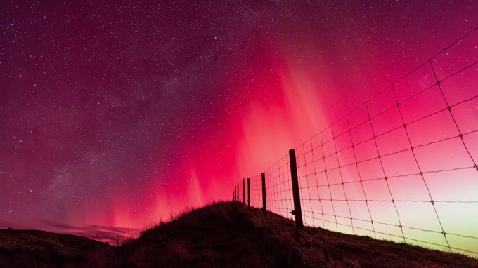 Missed the aurora? Who could catch another glimpse tonight