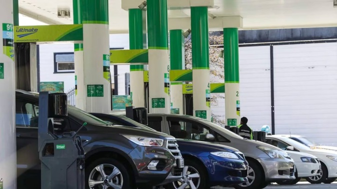 Motorists are complaining about "rattling", breaking down and low power after filling up at BP Ōtaki. Photo / RNZ, Rebekah Parsons-King