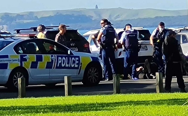 A person has been arrested after an incident at Murray's Bay in north Auckland. (Photo / Daniel Camus)