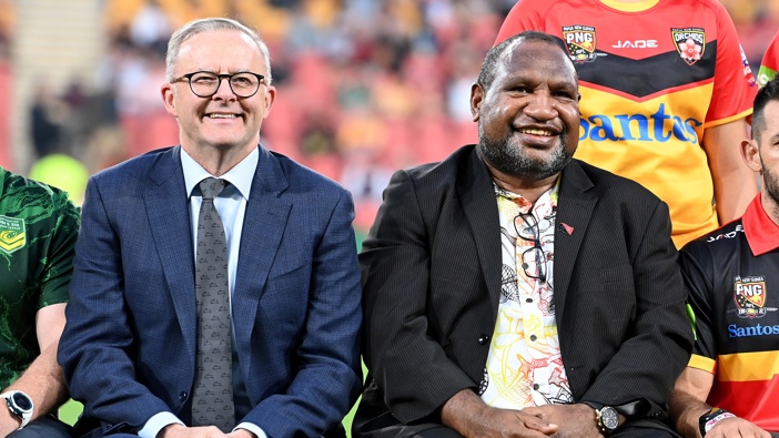 Australian Prime Minister Anthony Albanese and Papua New Guinean Prime Minister James Marape pose for a photo before the International match between the Australian Women's PMs XIII and PNG Women's PMs XIII at Suncorp Stadium on September 25, 2022 in Brisbane, Australia. (Photo by Bradley Kanaris/Getty Images)