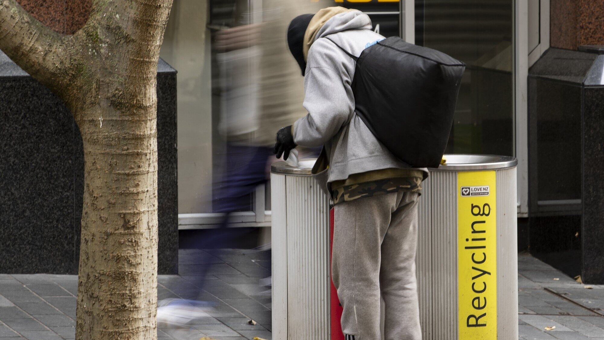 Public sex, ‘meth-fuelled rage’ - Auckland CBD owners describe daily intimidation